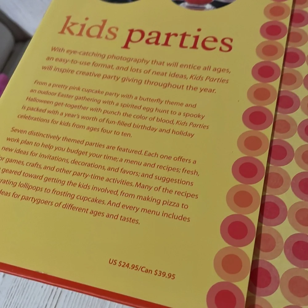 Williams Sonoma Kids Parties Party Planning Cookbook HC DJ Holidays
